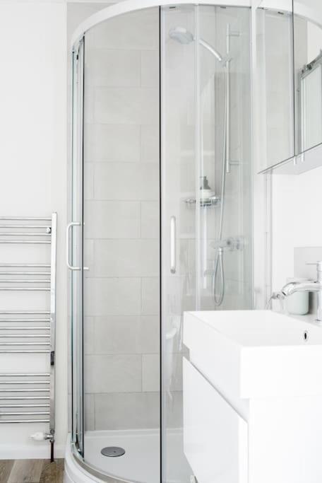 Charlotte Street Apartment Bath Exteriör bild